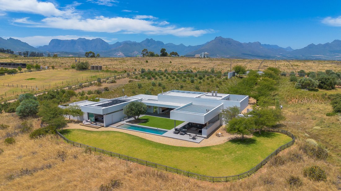 House in Arbeidslus, Western Cape, South Africa 3 - 16822822