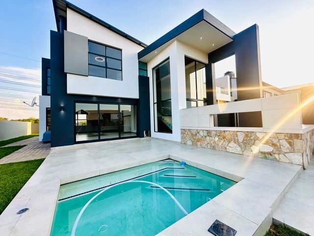 House in South Africa 5 - 16363459
