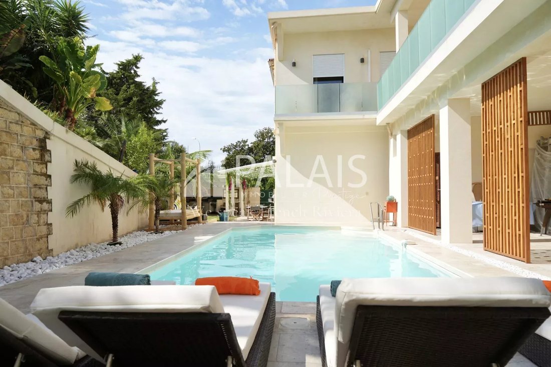 Estate in French Riviera, Provence-Alpes-Côte d'Azur, France 1 - 16820859