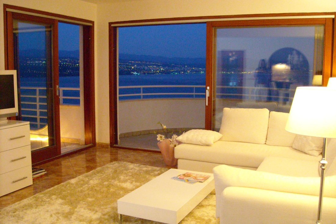 Apartment in Grad Opatija, Primorje-Gorski Kotar County, Croatia 1 - 14989109