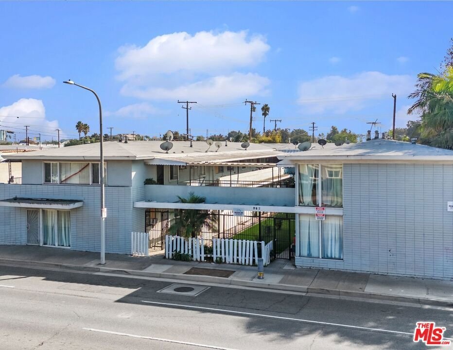Santa Ana, California, United States 1 - 16821179