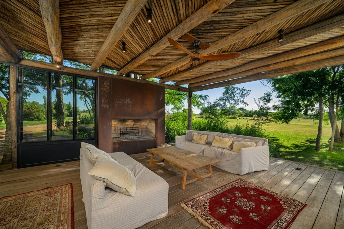 Farm Ranch in Pando, Canelones Department, Uruguay 3 - 16822939