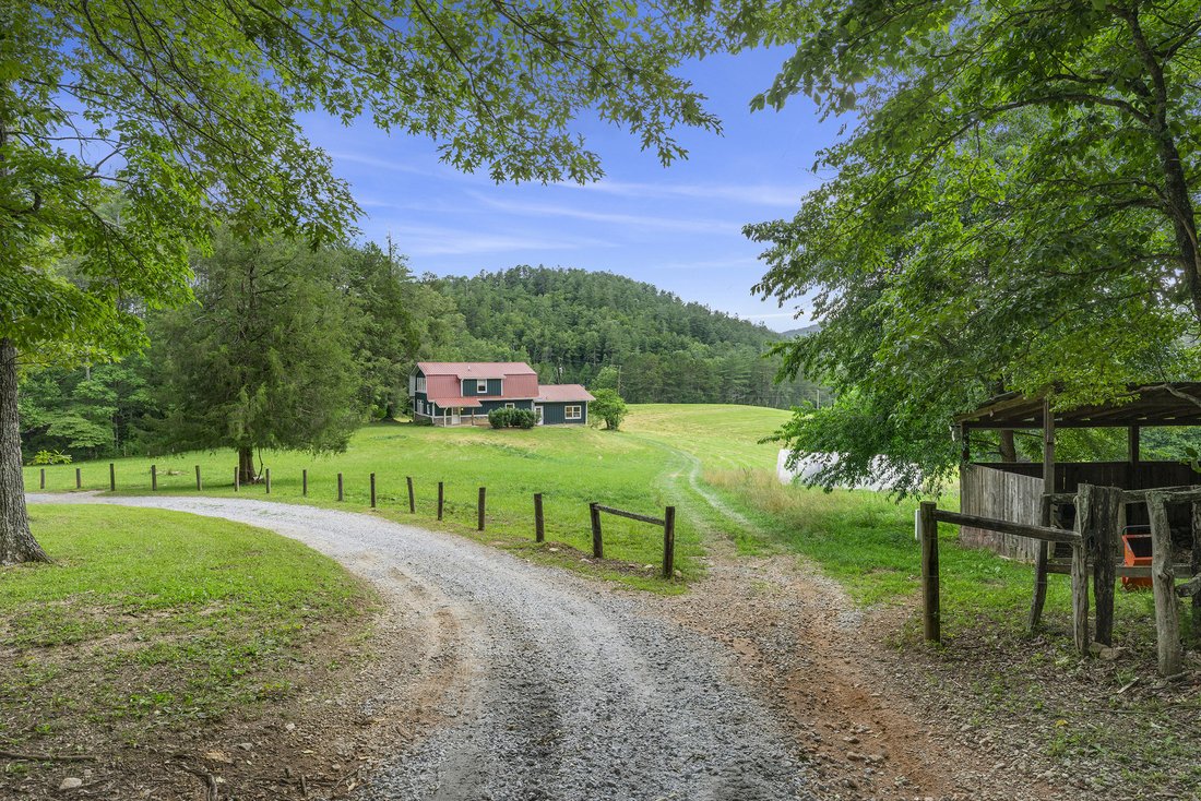 House in Clayton, Georgia, United States 2 - 16819405