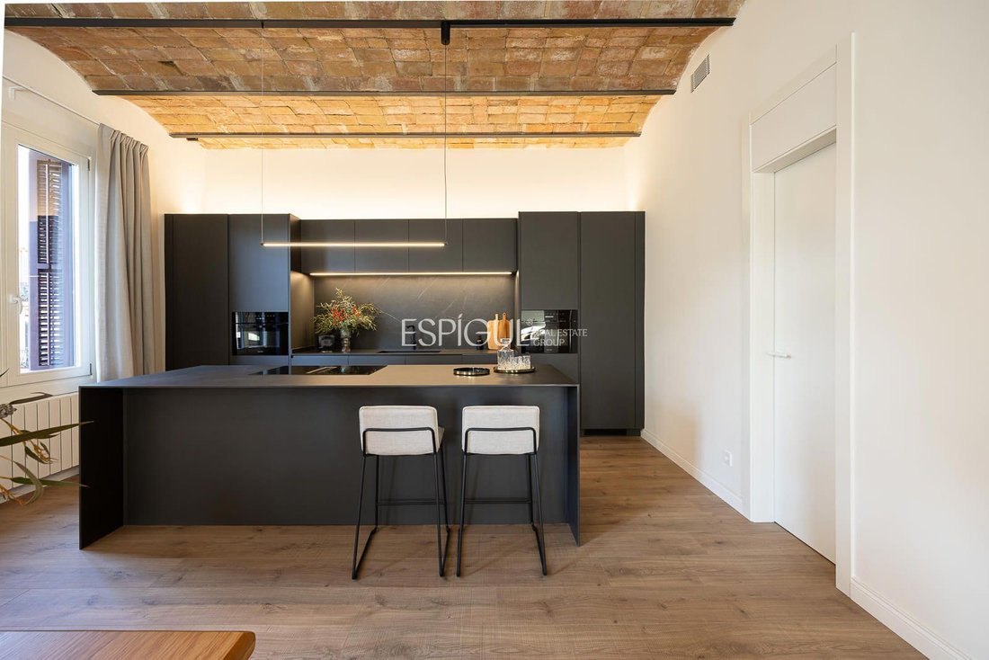 Apartment in Eixample, Barcelona, Spain 4 - 16819647