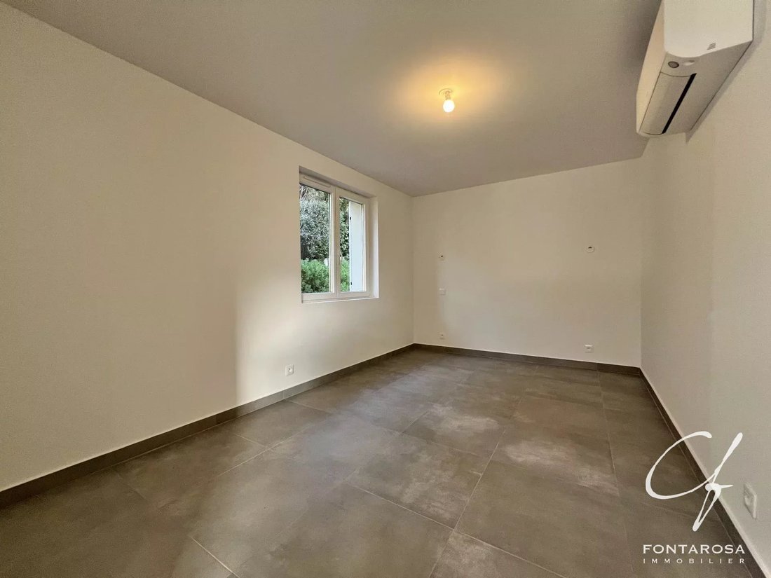 Apartment in Plateau Notre Dame Nord, Saint-Raphaël, France 4 - 16820999