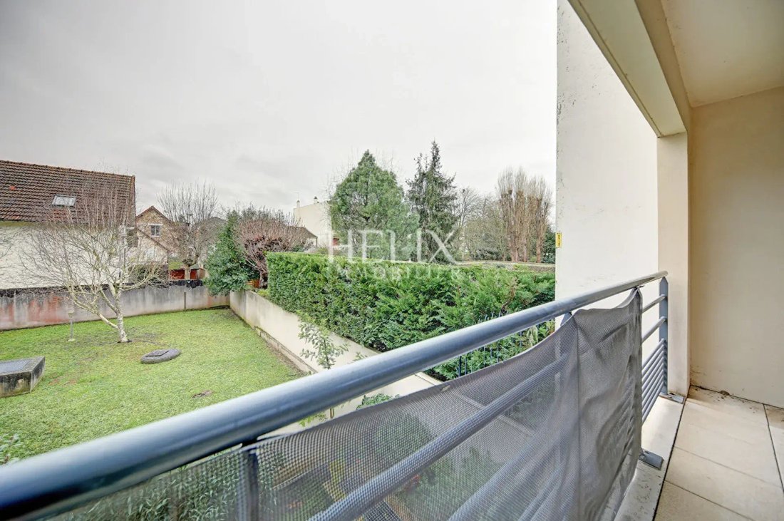 Apartment in Le Vésinet, Ile-de-France, France 3 - 16766495