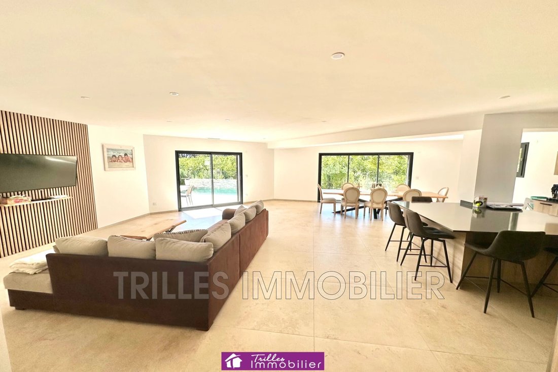 Villa in Centre Ville, Elne, France 5 - 16819997