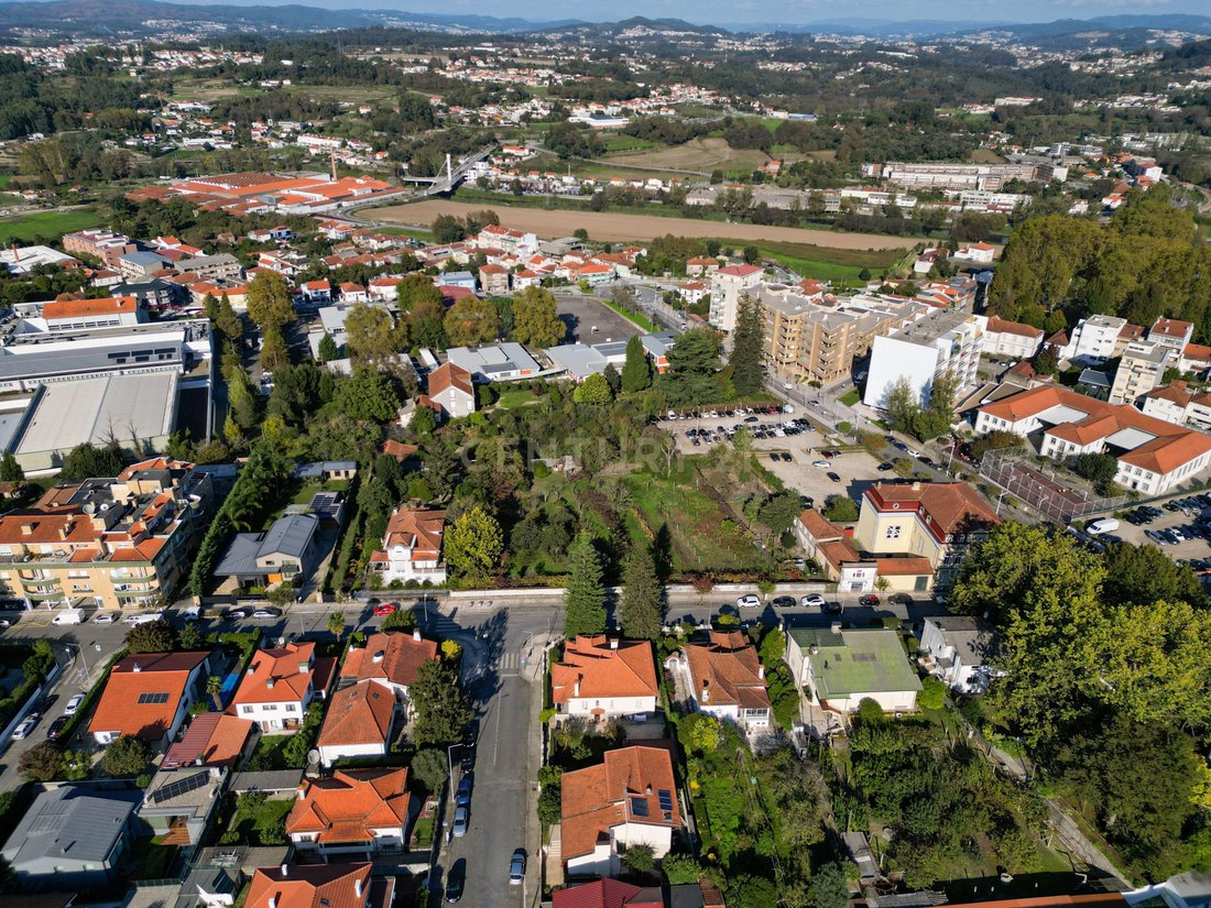 Land in Santo Tirso, Couto (Santa Cristina e Sao Miguel) e Burgaes, Porto District, Portugal 4 - 14850469