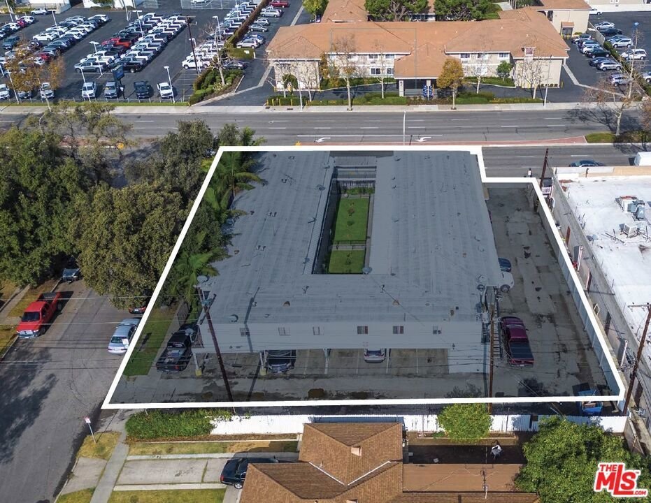 Santa Ana, California, United States 2 - 16821179