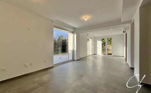 Wohnung in Plateau Notre Dame Nord, Saint-Raphaël, Frankreich 1