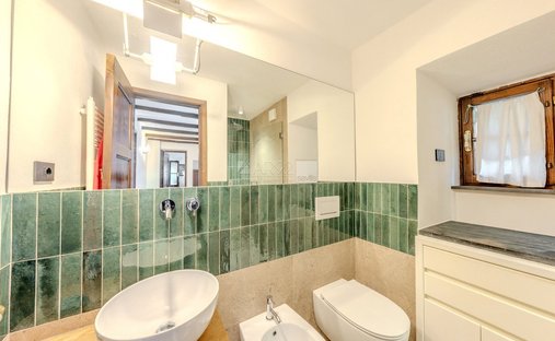 Santa Margherita Ligure 4 Room Apartment