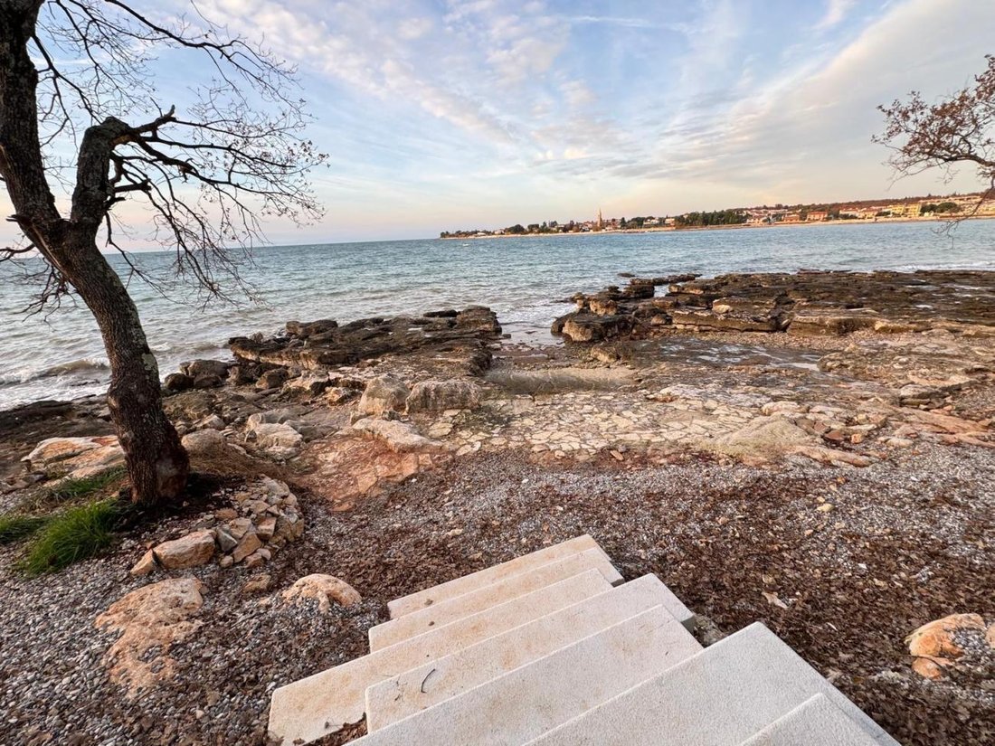 Villa in Umag, Istria County, Croatia 4 - 12249342