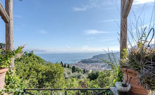 Santa Margherita Ligure 4 Room Apartment