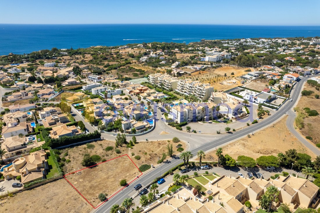 Land in Olhos de Agua, Algarve, Portugal 1 - 16819449