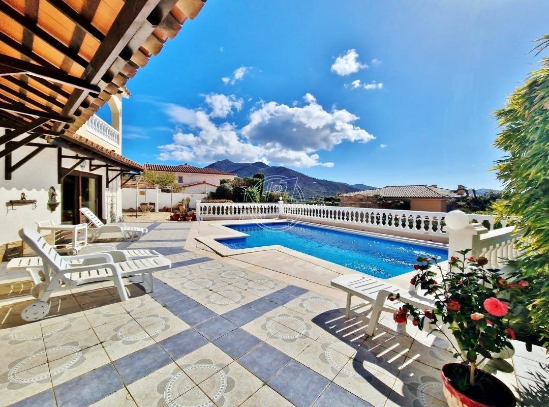 Villa in Roses, Catalonia, Spain 3 - 16544717