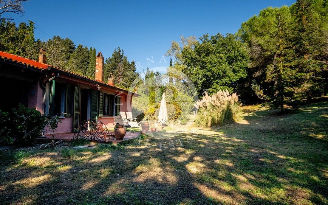 Villa in Castellina Marittima, Tuscany, Italy 4 - 16819979