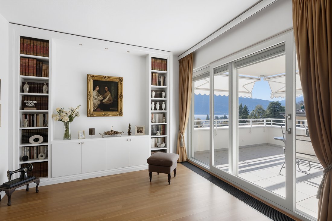 Apartment in Italy 1 - 16820945