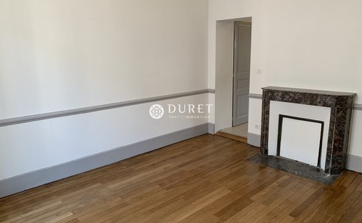 19th C. Chateau In The Vendée Suitable For Tourist Use