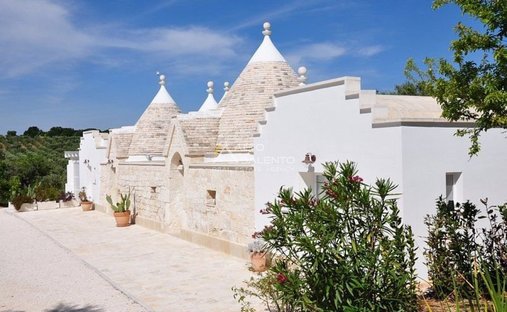 Country House in Ceglie Messapica, Apulia, Italy 1