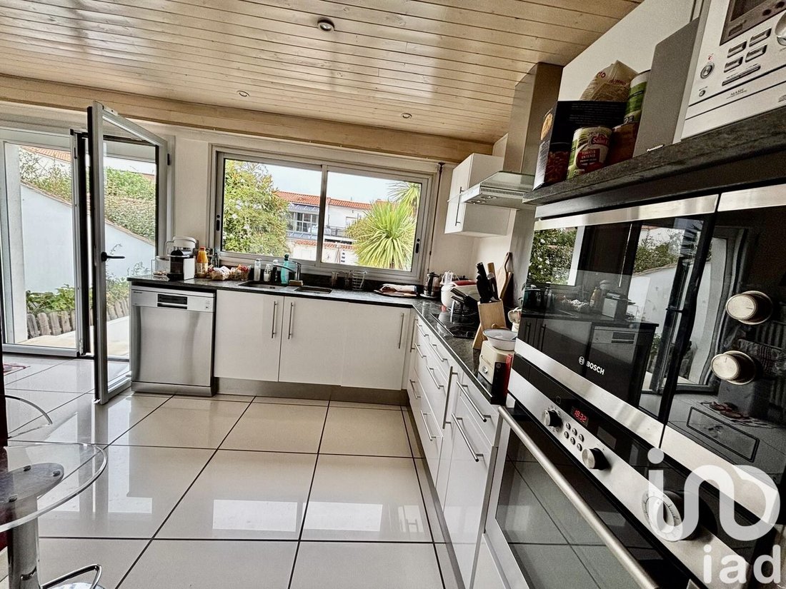 House in Le Chay-Les Gardes, Royan, France 3 - 16820762