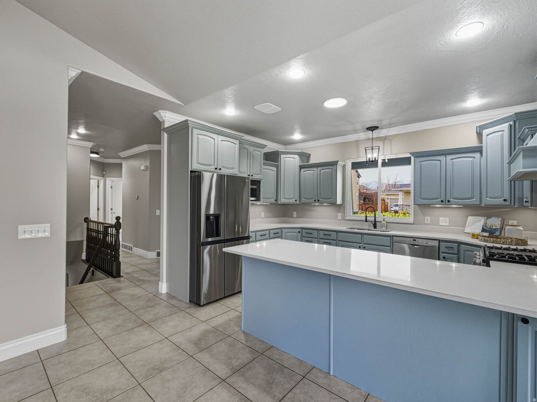 House in South Jordan, Utah, United States 5 - 16821272