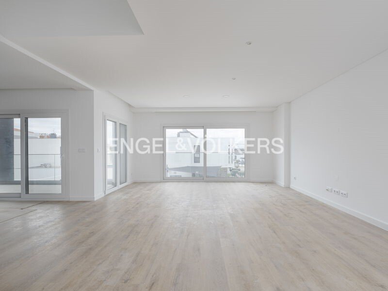 Appartement à Corroios, Setúbal Municipality, Portugal 1 - 16820352