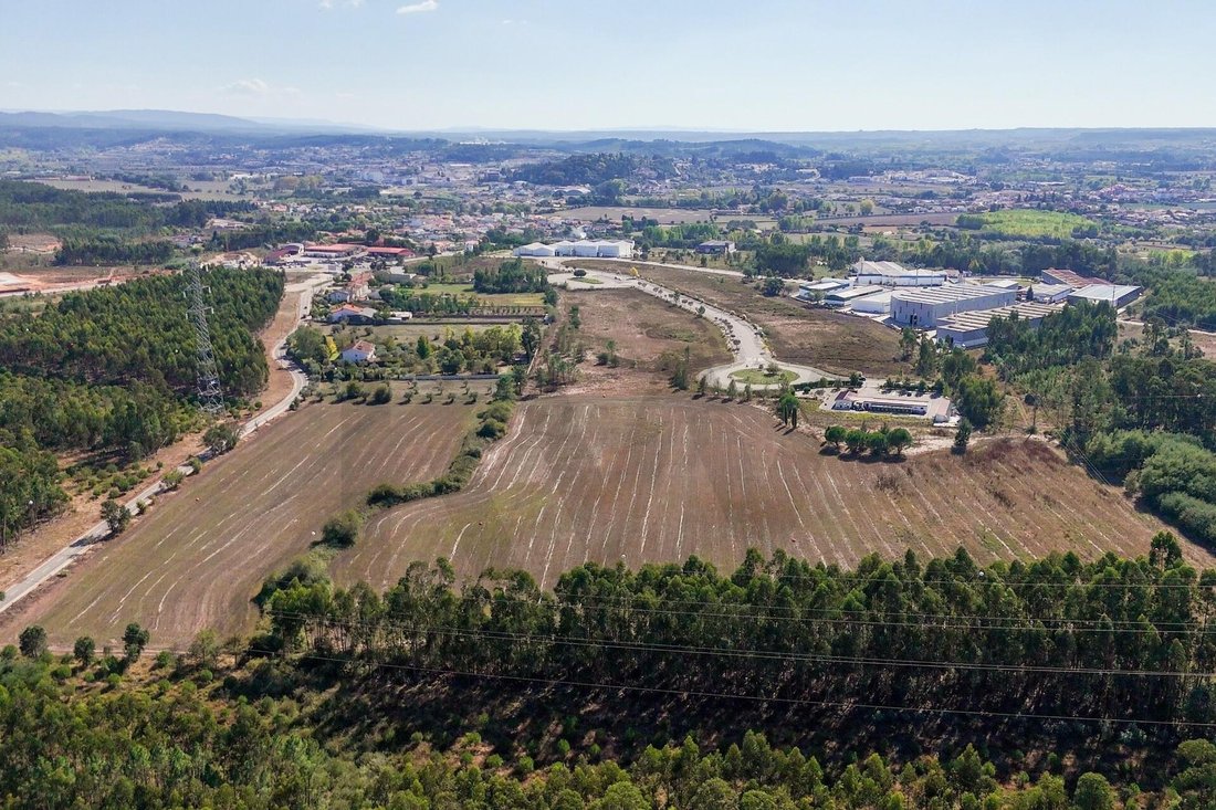 Terreno a Arcos e Mogofores, Distretto di Aveiro, Portogallo 4 - 16823095