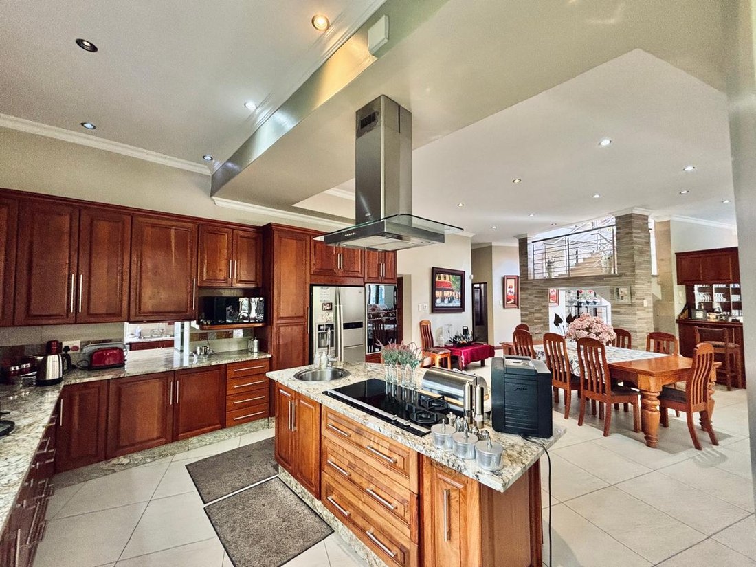 House in Vanderbijlpark S. W. 5, Gauteng, South Africa 4 - 16820467