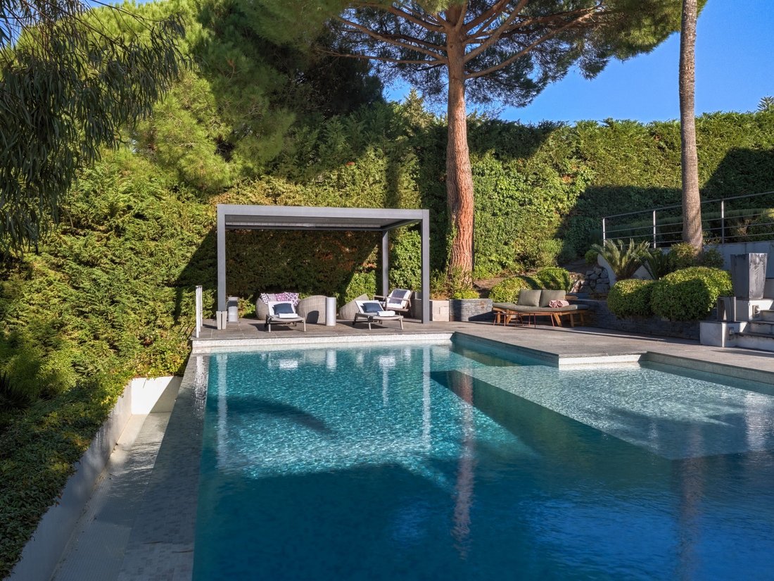 House in La Maure-Super Cannes, Vallauris, France 4 - 16772939