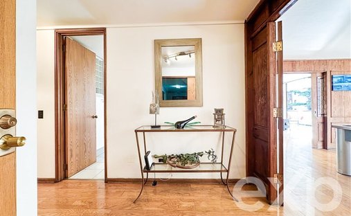 Apartment in Vitacura, Santiago Metropolitan Region, Chile 1
