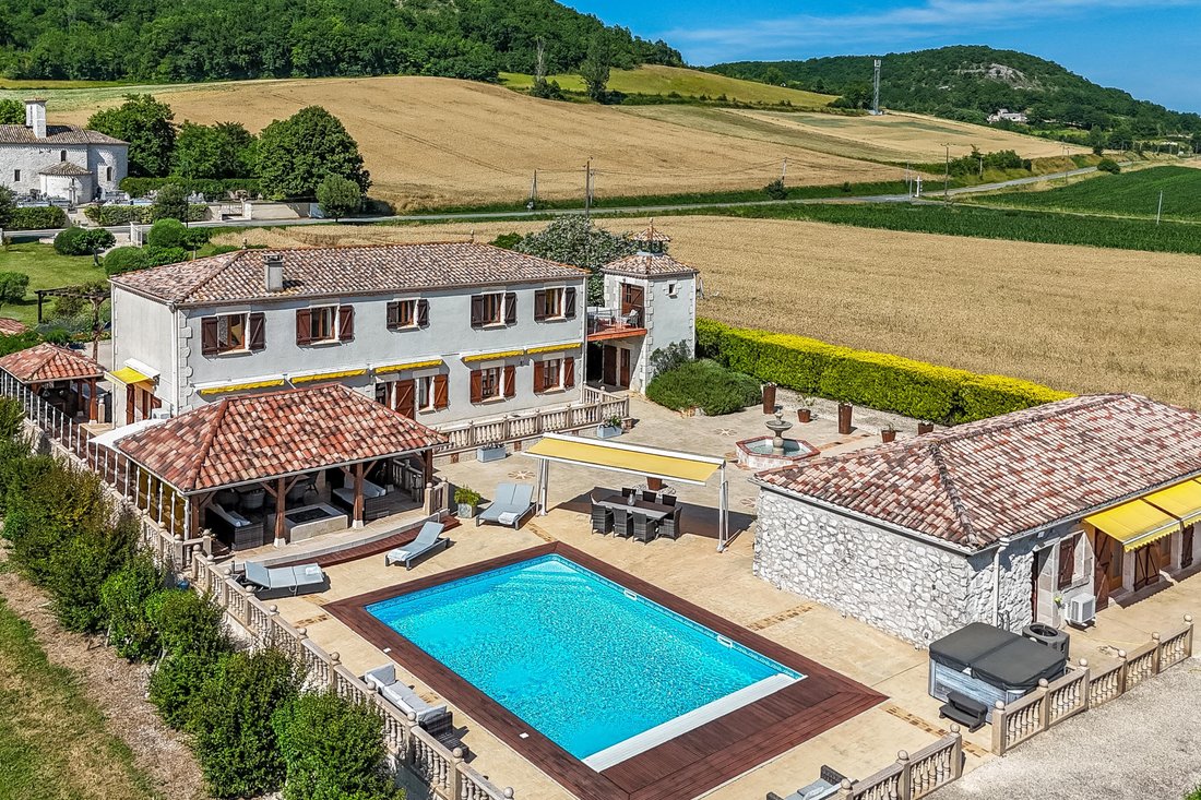 House in Tournon-d'Agenais, Nouvelle-Aquitaine, France 2 - 16823231