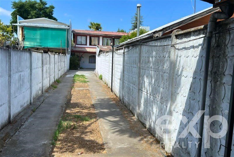 House in Bulnes, Ñuble, Chile 2 - 16796561