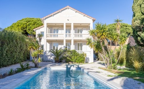 House in Sanary-sur-Mer, Provence-Alpes-Côte d'Azur, France 1