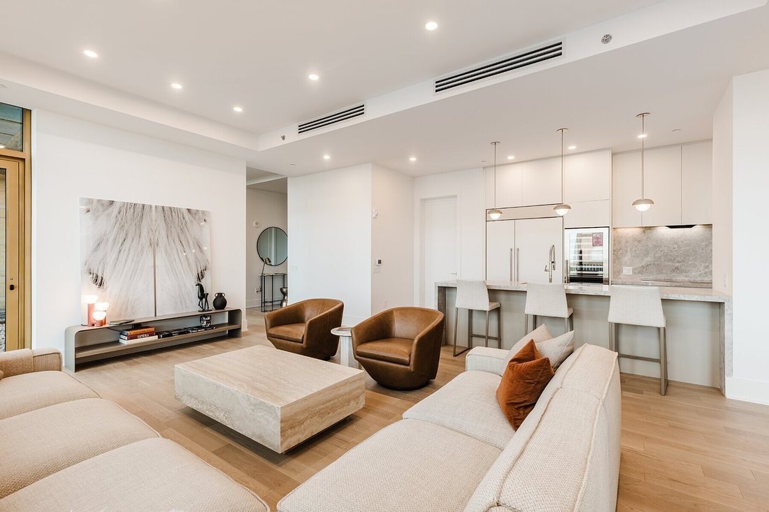 Condo in Montreal, Quebec, Canada 3 - 16822828