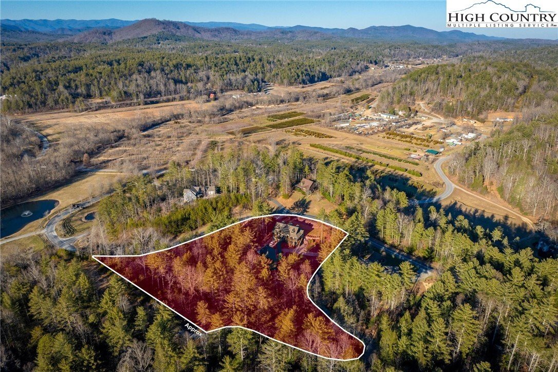 House in Lenoir, North Carolina, United States 4 - 16820926