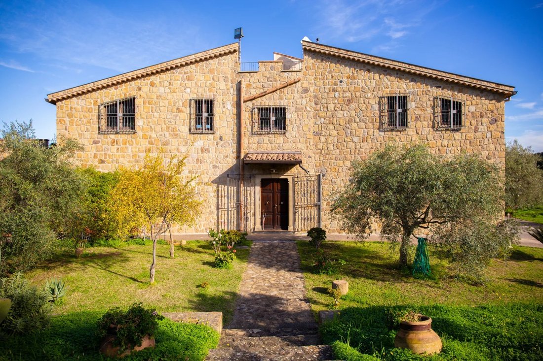 Villa in Caronia, Sicily, Italy 1 - 12362548