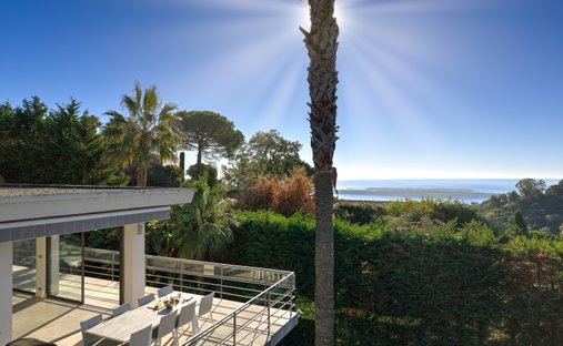 House in La Maure-Super Cannes, Vallauris, France 1