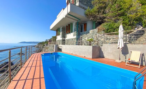 Villa in Bahnhof Lillatro, Rosignano Marittimo, Italien 1