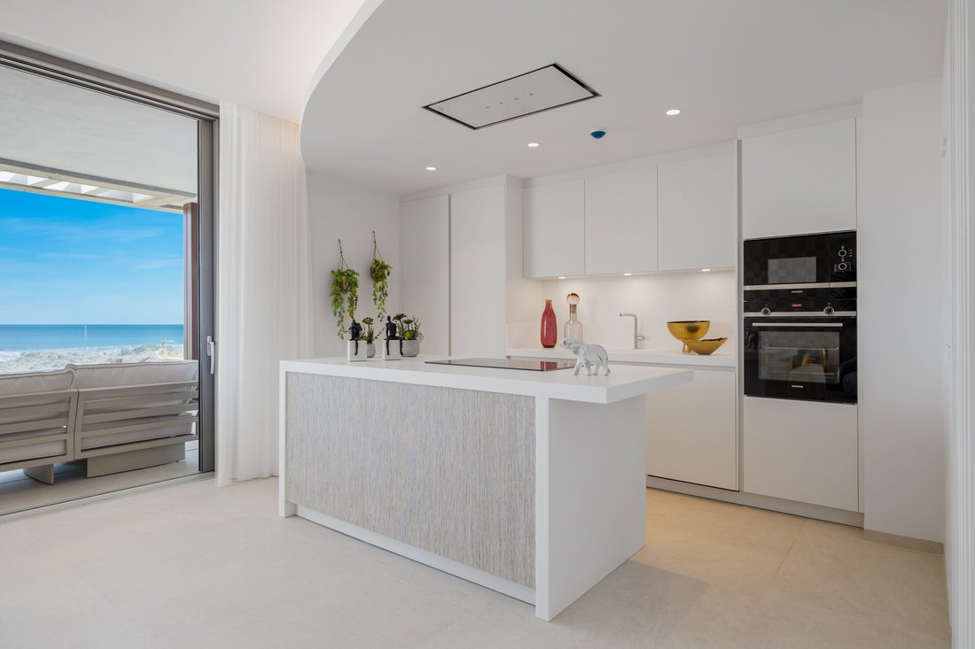 Apartment in La Quinta, Benahavis, Andalusia 5 - 16495861