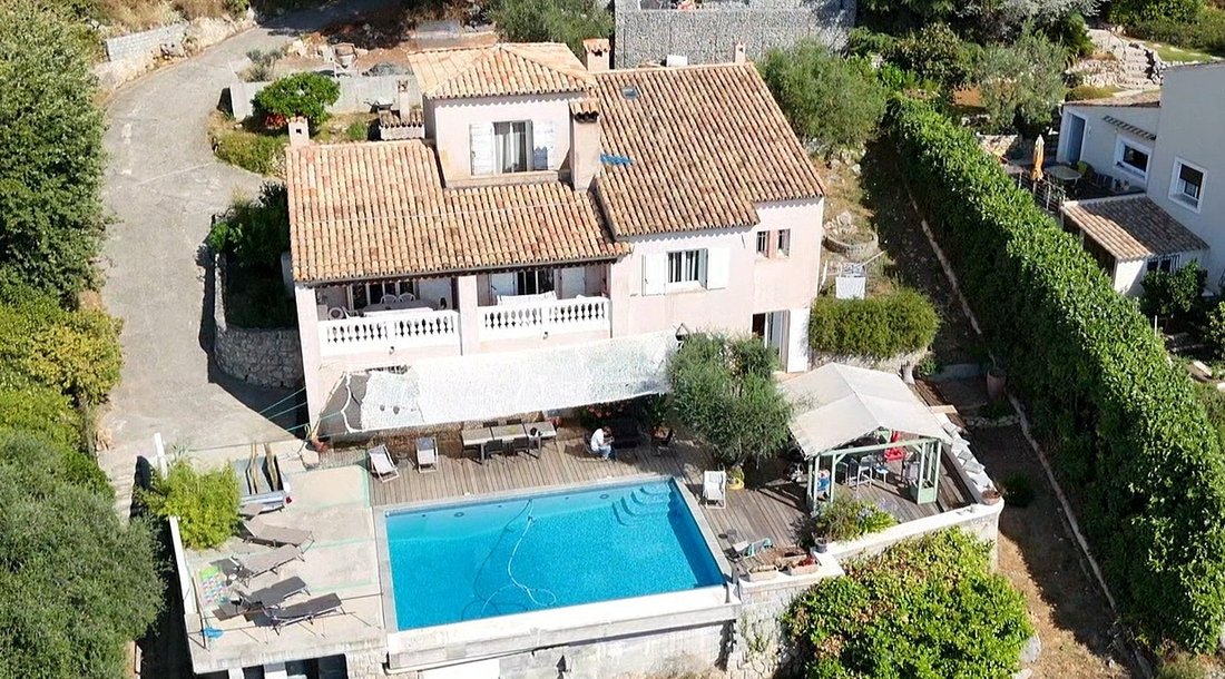 Villa in Gattières, Provence-Alpes-Côte d'Azur, France 1 - 16821128