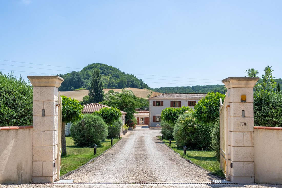House in Tournon-d'Agenais, Nouvelle-Aquitaine, France 3 - 16823231