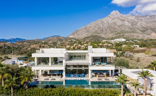 Villa à Golden Mile, Andalousie, Espagne 1