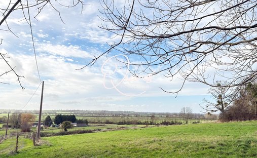 Calvados 19th Century Chateau In Perfect Condition - 3