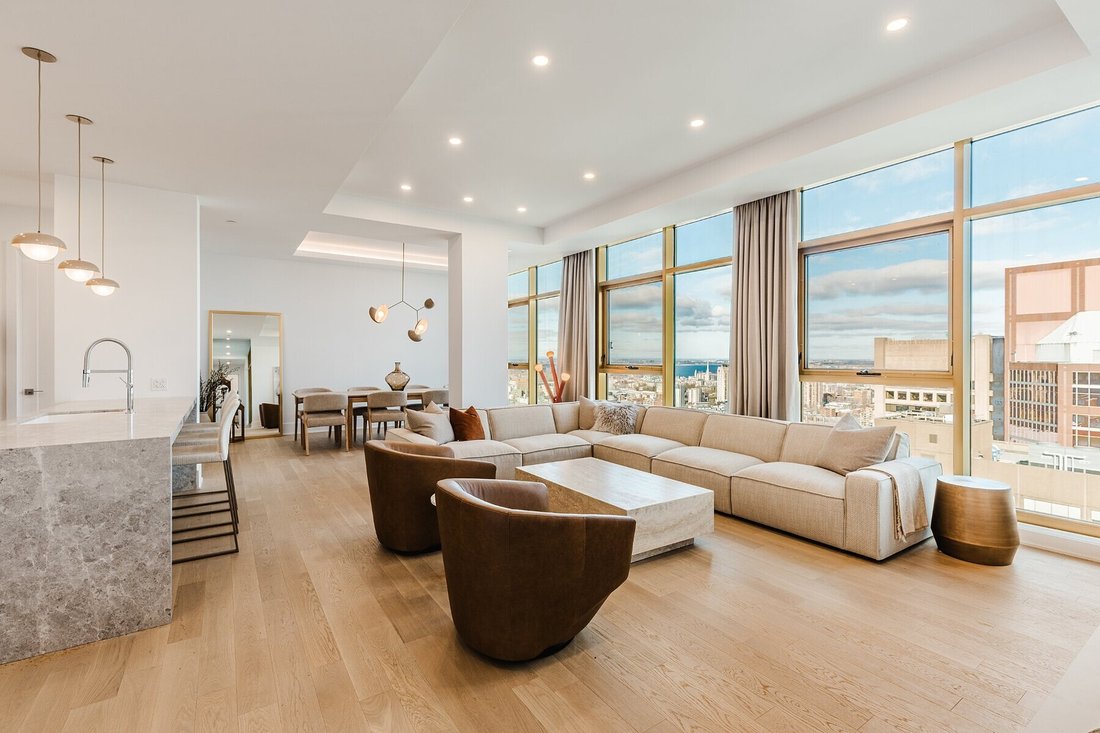 Condo in Montreal, Quebec, Canada 1 - 16822828