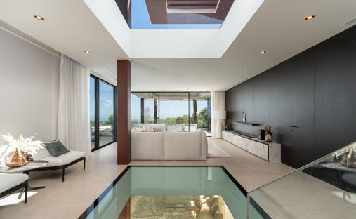 Villa in Benahavis, Andalusia, Spain 1