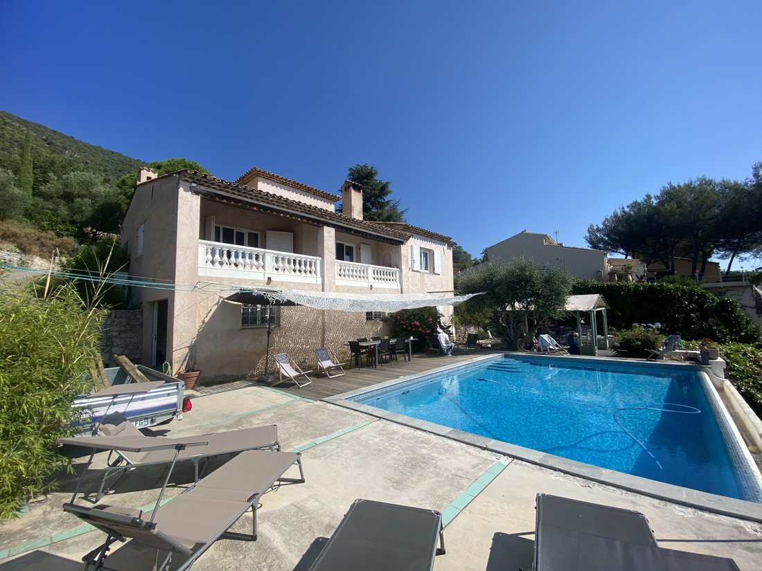 Villa in Gattières, Provence-Alpes-Côte d'Azur, France 4 - 16821128