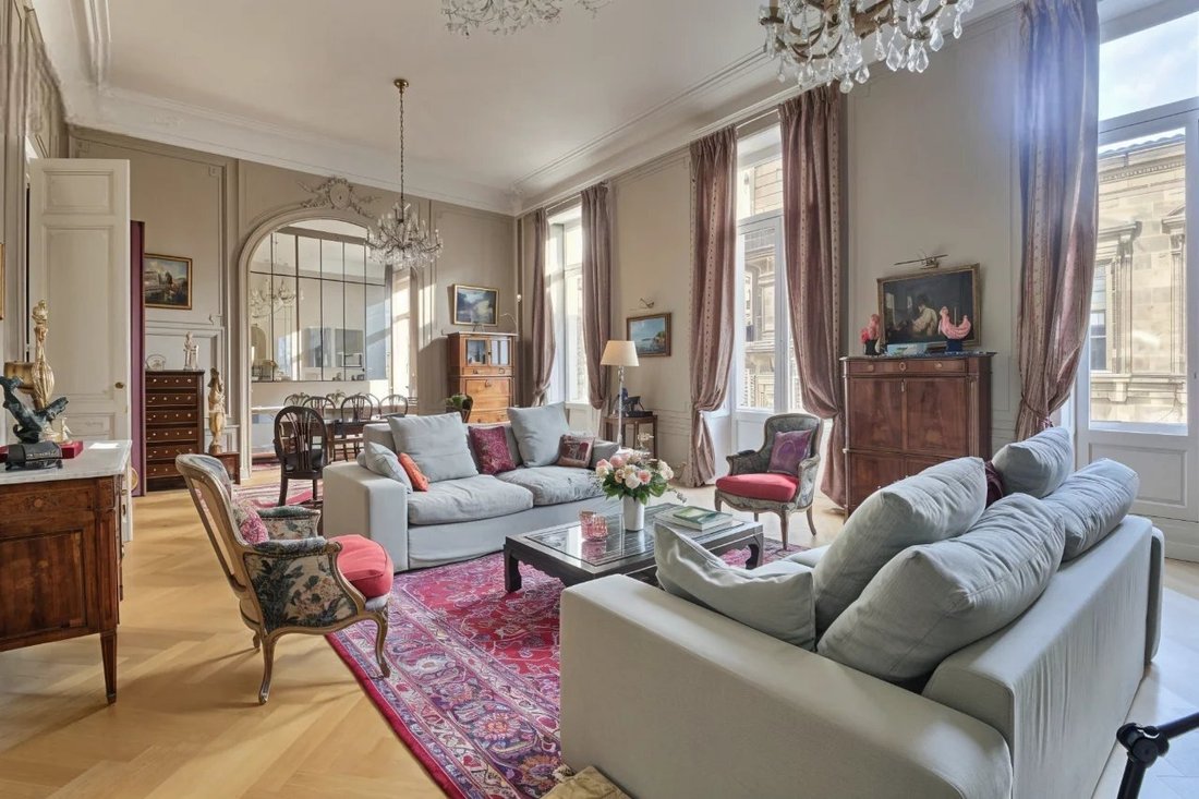 Apartment in Grand Parc-Chartrons-Paul Doumer, Bordeaux, France 3 - 16820683