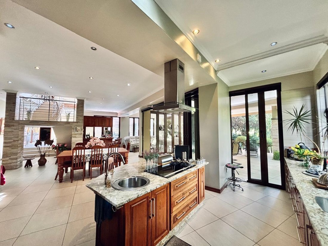 House in Vanderbijlpark S. W. 5, Gauteng, South Africa 5 - 16820467