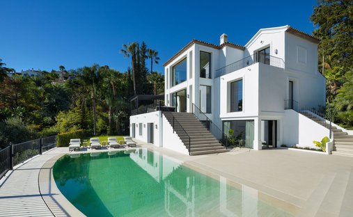Villa in Benahavis, Andalusia, Spain 1