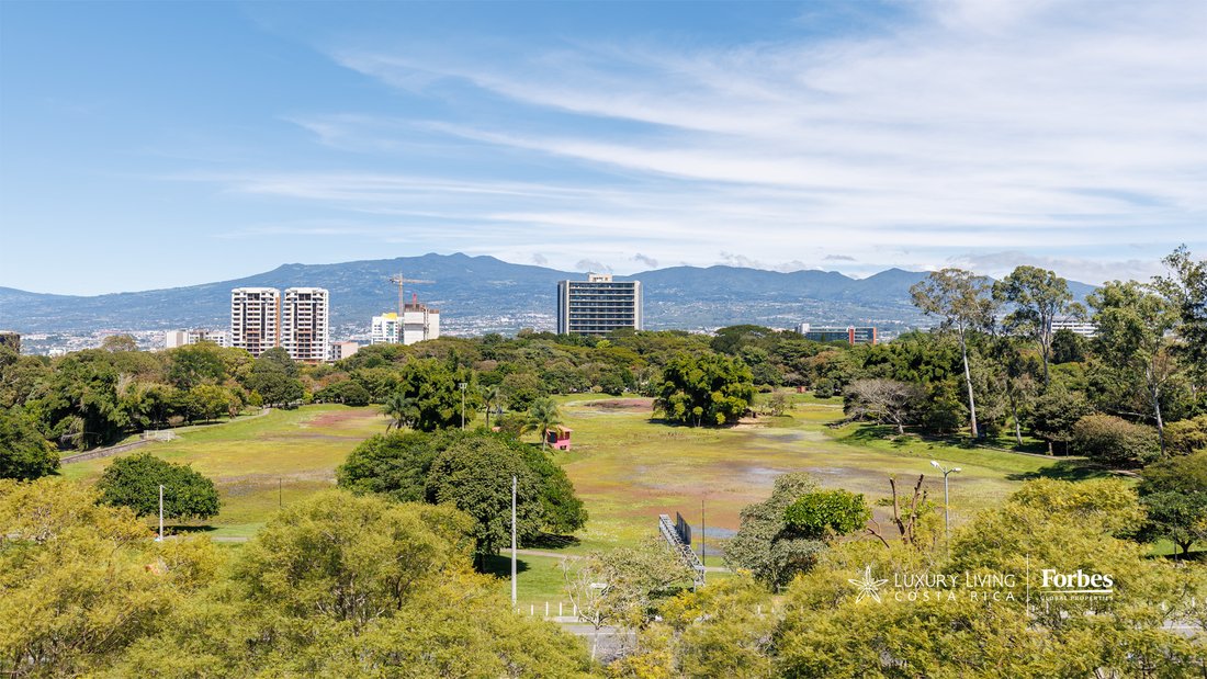Apartment in Cinco Esquinas, San José Province, Costa Rica 3 - 16565149